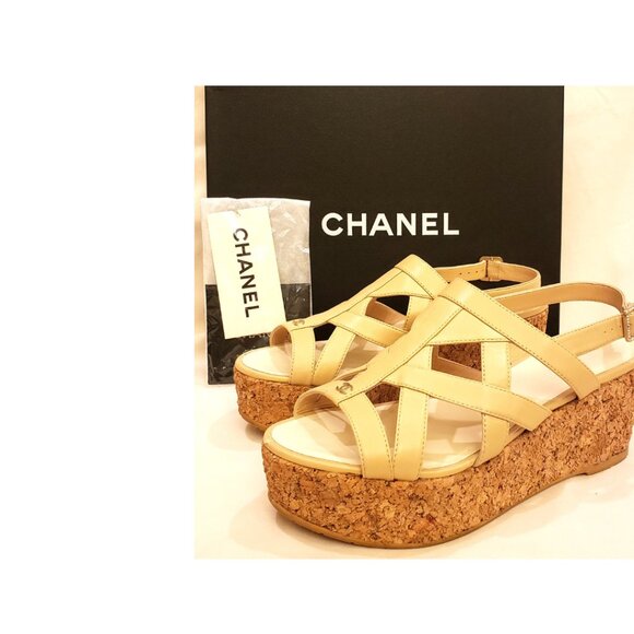 CHANEL Platform Wedge Sandals Size-EU40/~US10 Beige Leather CC Gold-tone logo - Picture 1 of 16